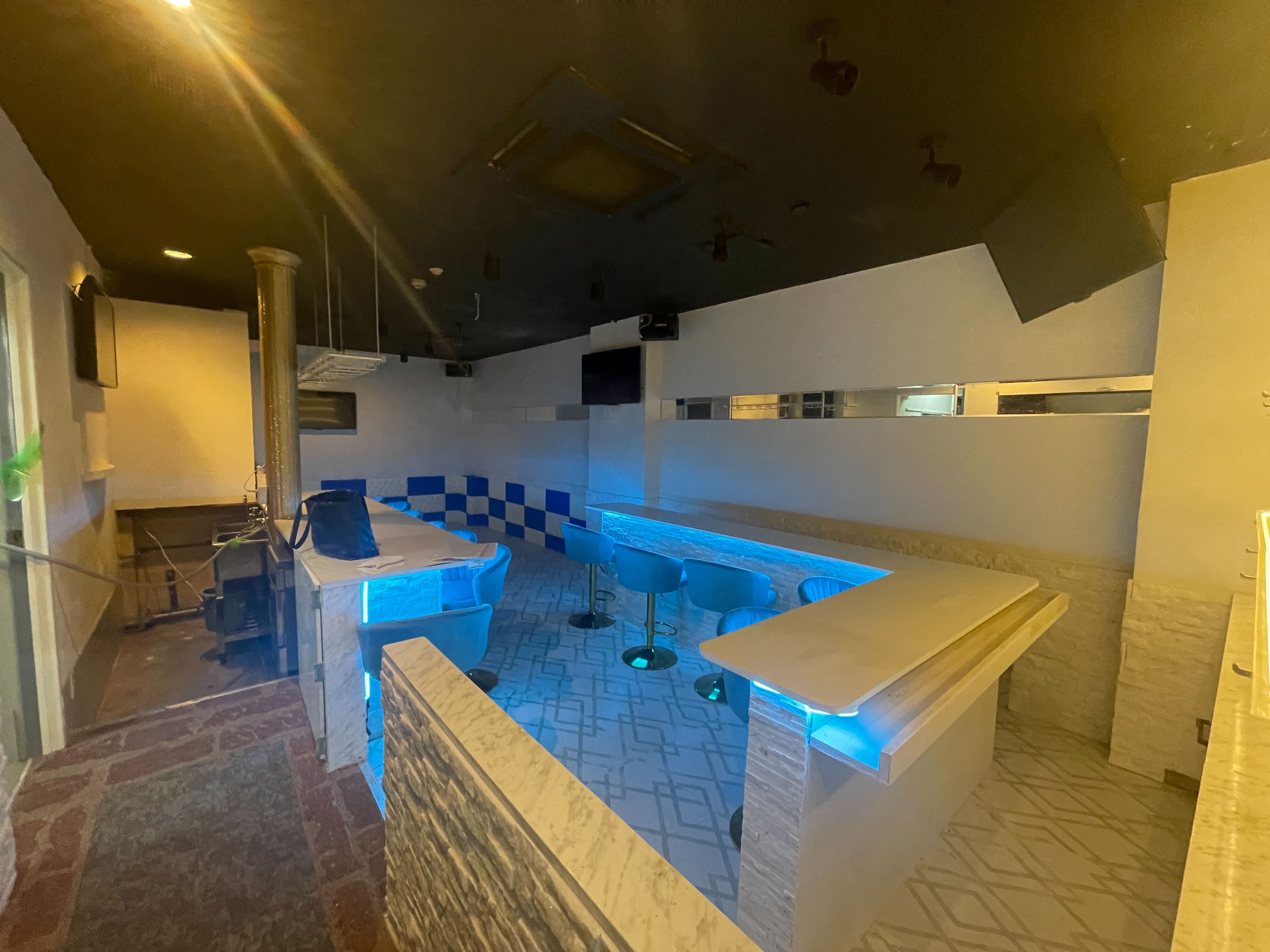 【足立区】竹ノ塚駅徒歩2分　メイン商圏ど真ん中！内装美麗なフィリピンパブ居抜き物件！